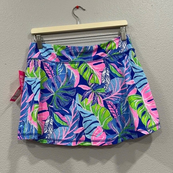 NWOT Lilly Pulitzer Luxletic Aila Skort Blue Grotto Beleaf in Yourself - Picture 2 of 4